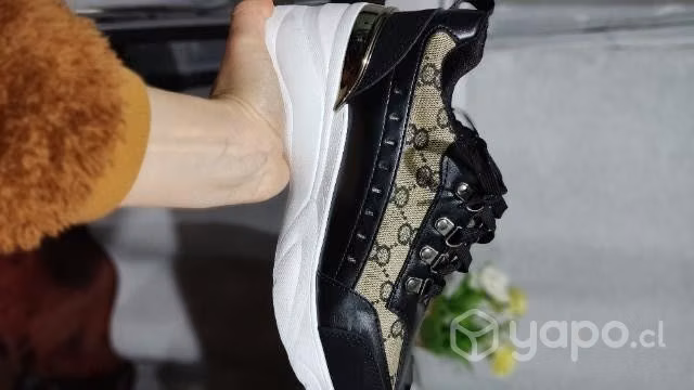 Zapatillas nuevas n°39 - Imagen 2