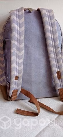 Mochila head