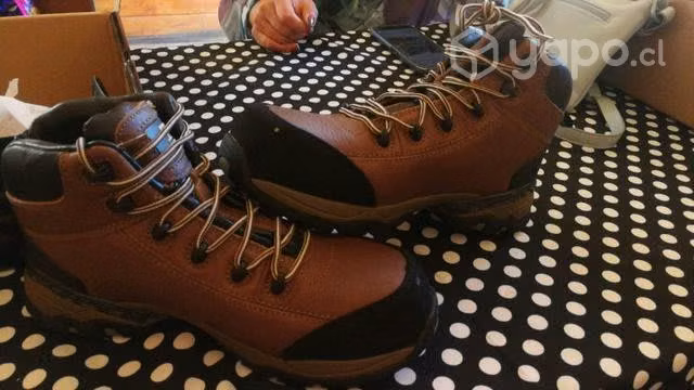 Zapatos de seguridad dieléctrico nuevo