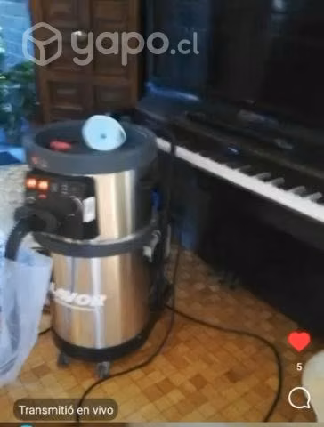 Máquina limpia tapiz