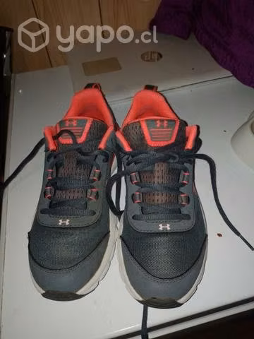Zapatillas talla 37.5