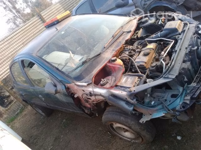 Puerta delantera derecha peugeot 206