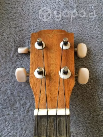 Ukelele Soprano con Case - Imagen 4