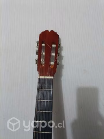 Guitarra Española marca Ritmo Almería