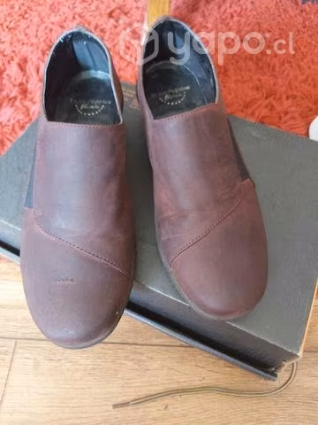 Zapato Hush puppies