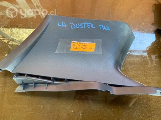 Tapiz cubre pilar trasero superior izq Duster 2020