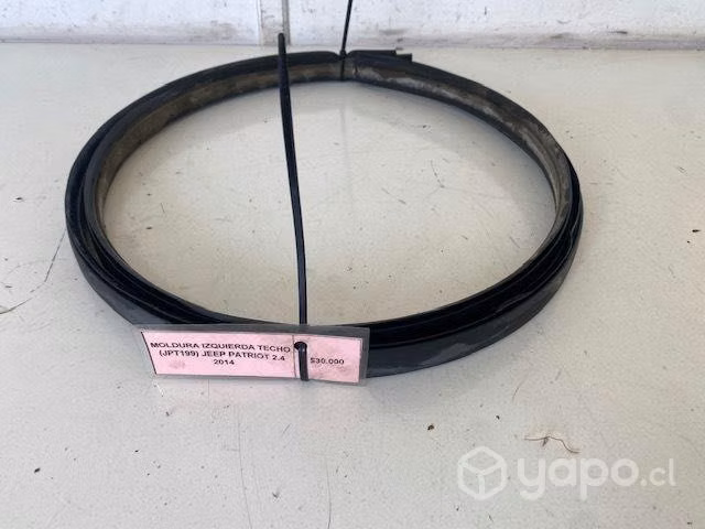 Moldura izquierda techo (199) Jeep Patriot