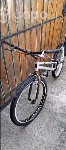 Bicicleta de trial