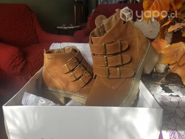 Botines Azaleia Mujer