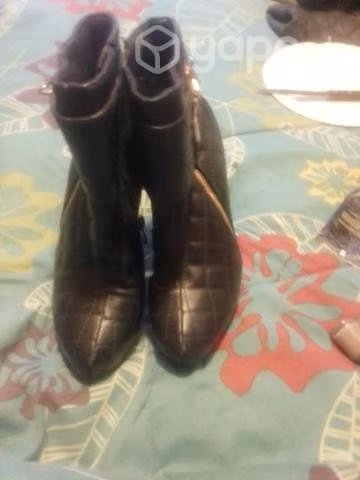 Botines perfectas condiciones - Imagen 2