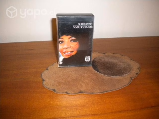 Shirley Bassey . Cassette