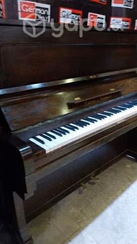 Piano vertical marca Ostlind & Almquist - Imagen 4
