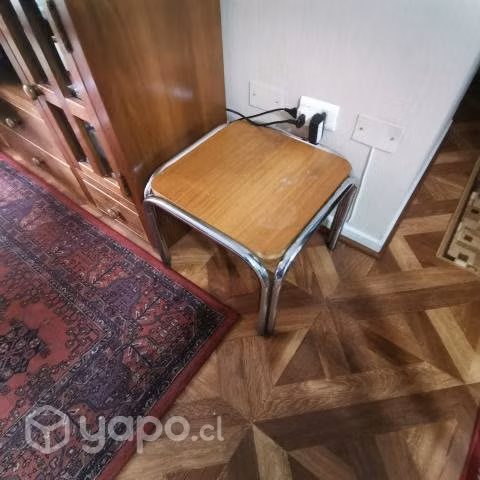 Mesa lateral