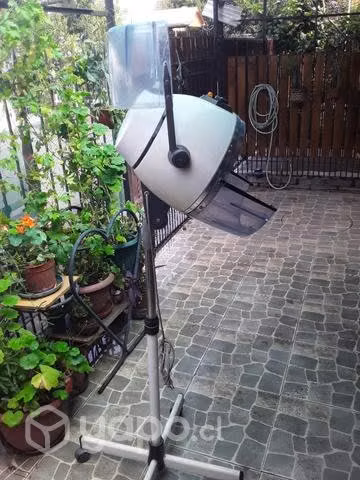 Secador de pedestar YH 101.IMPECABLE usado
