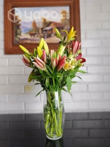 Flores lilium y alstromelias