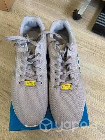 Zapatilla Adidas