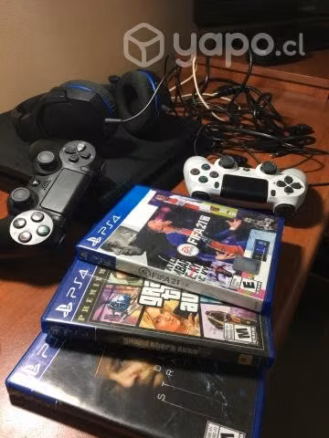 PS4 slim 1t como nueva