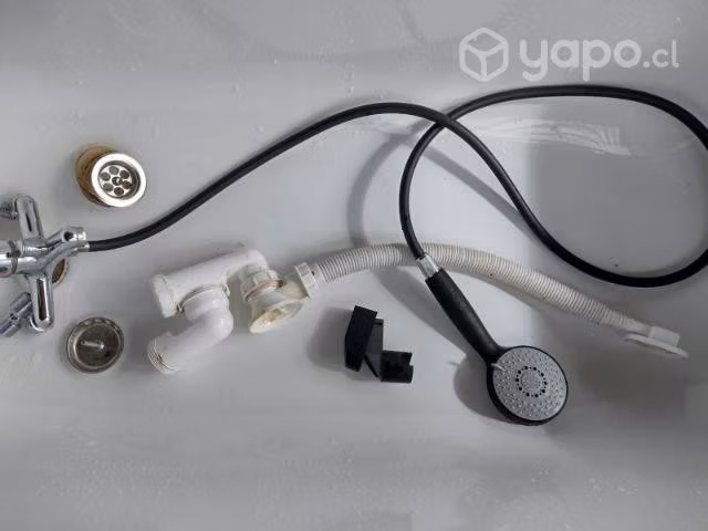 Tina ,ducha y accesorios