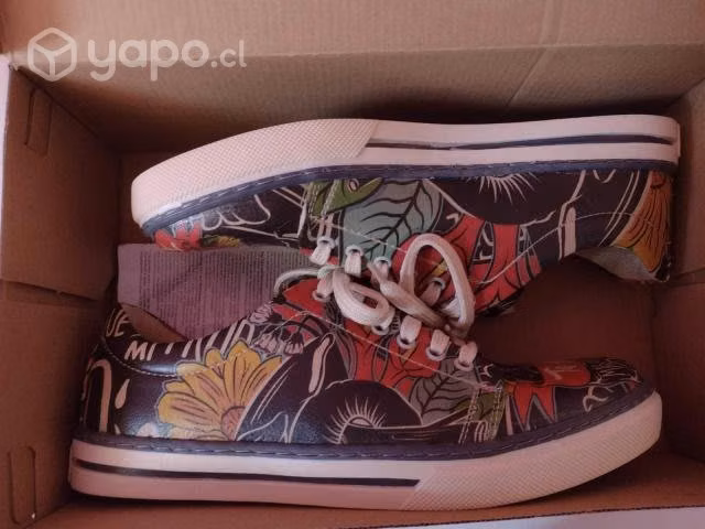 Zapatillas Mujer Piel Vegana Negras - Te Amo Frida