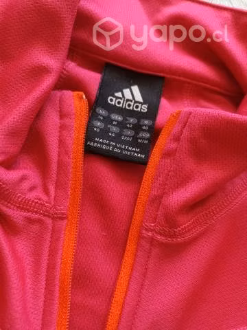 Polera Adidas original talla M (mujer)