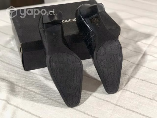 Zapatos Negros Marca Gacel talla 37