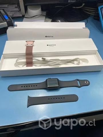 Apple Watch Series 3 (38mm, GPS) todo original