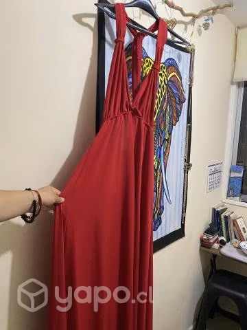 Vestidos y zapatos de fiesta