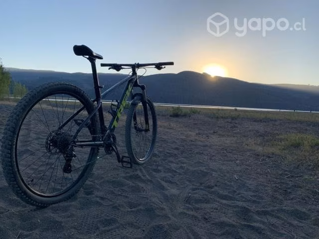 Bicicleta trek marlin 6 año 2020