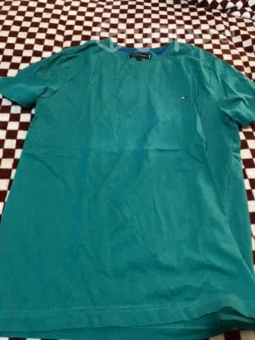 Ropa, venta de prendas, poleras, polerones, cortav