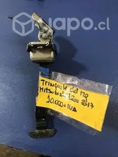 Trinquete del izq Mitsubishi L200 2017