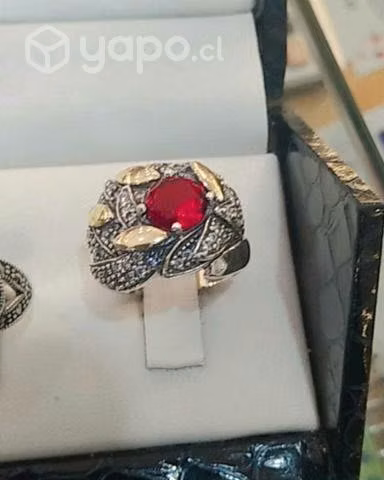 Anillo de plata con oro