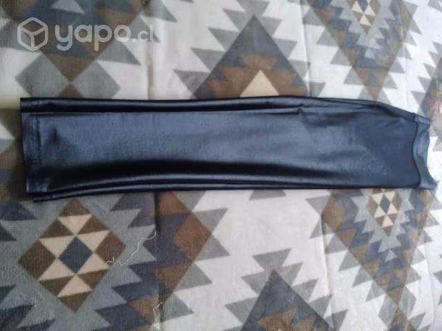 Calza juvenil talla M símil ecocuero