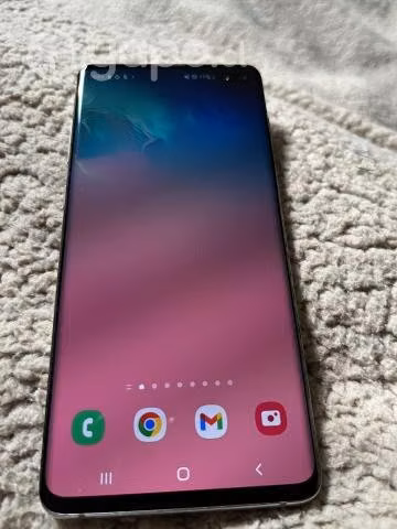 Celular Samsung Galaxy S10 plus muy poco uso - Imagen 2