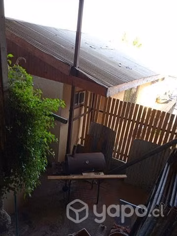 Parrilla a carbon o leña