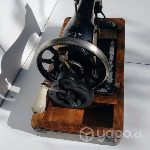 Maquina singer antigua