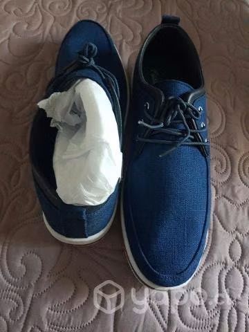 Zapatillas casual nuevas