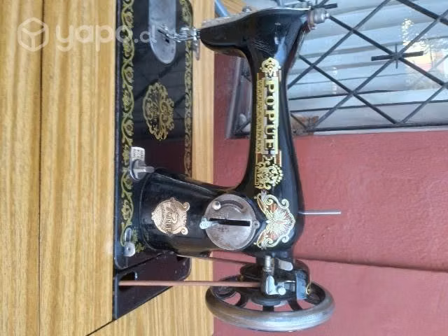 Maquinas de coser antiguas.