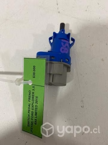 Switch pedal freno (FE158) Ford Explorer 3.5 4x4 L