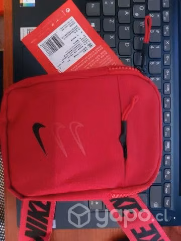 Nike bag ESSENTIALS 1,5L - Imagen 2