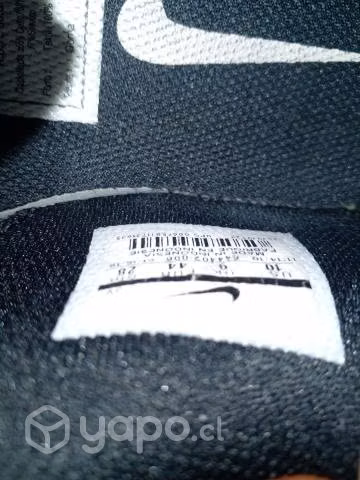 Zapatillas Nike 42 - Imagen 4