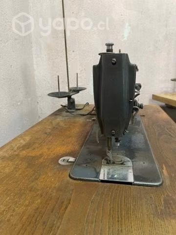 Maquina de coser Alfa