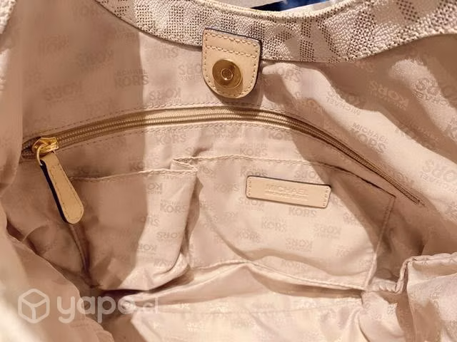 Cartera hermosa poco uso - Imagen 3