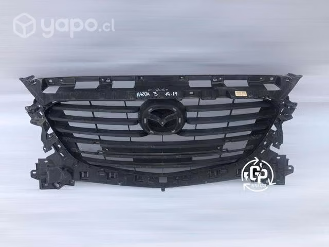 Máscara Mazda 