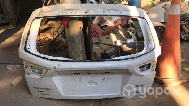 Portalón subaru xv