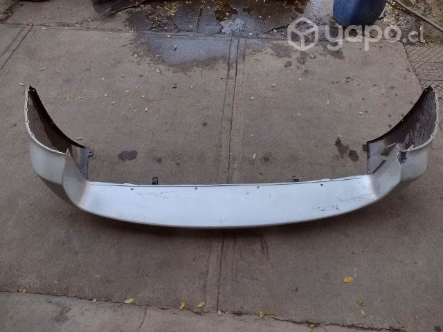 Parachoque tras Toyota Rav-4 06-08