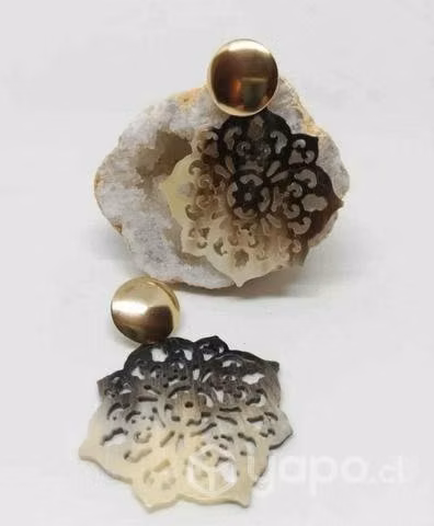 Aros Largos y Grandes Bases Bañadas En Oro 18K