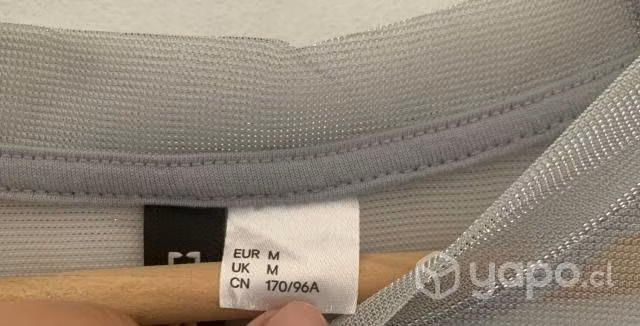 Polera H&M - Imagen 2
