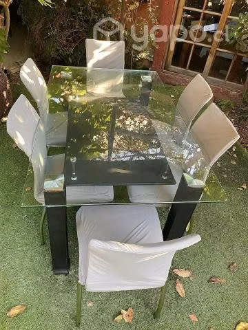 Comedor de vidrio casi nuevo
