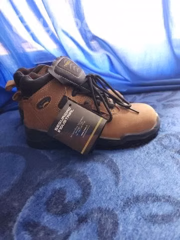 Zapatos de Seguridad Treck numero 41