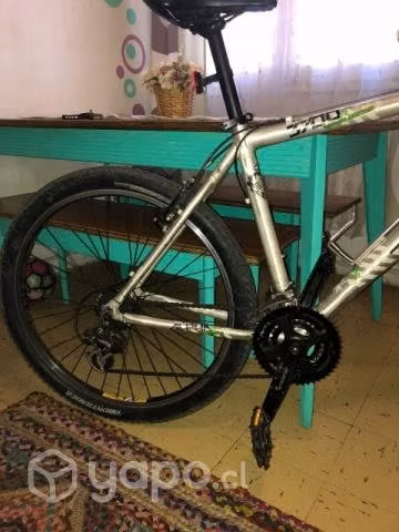Bicicleta marca Trek 3500
